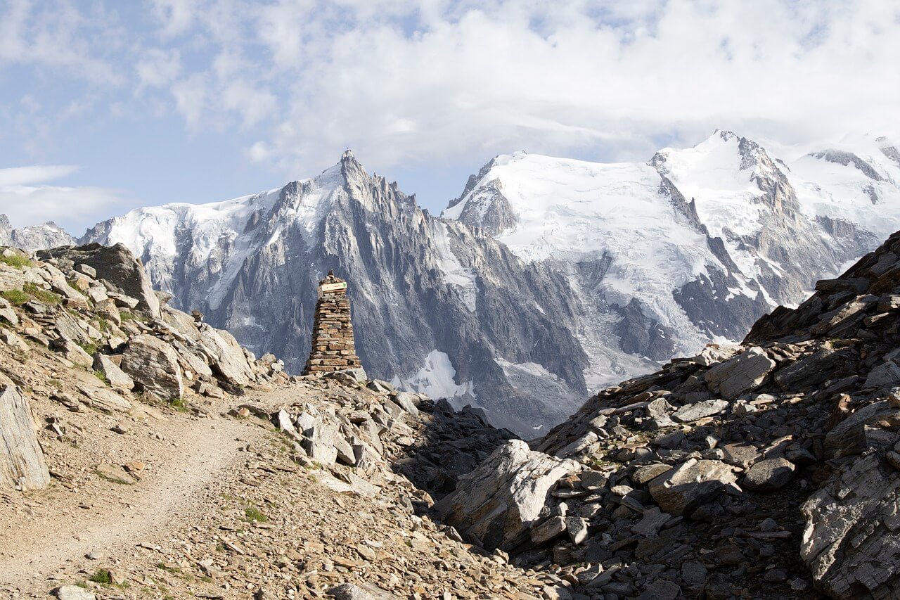 Hiking trails in Mont Blanc